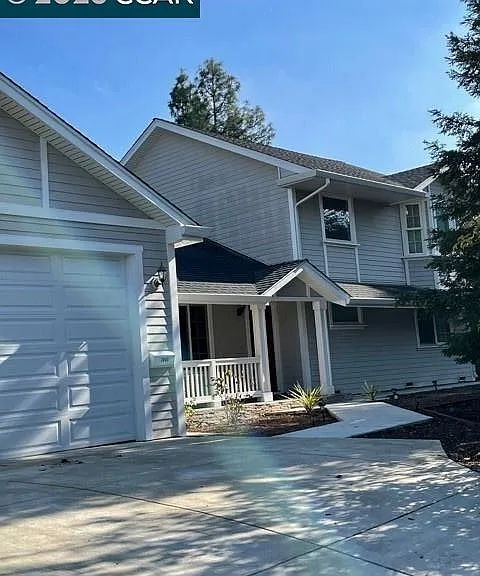 2860 Buena Vista Ave — Photo 5