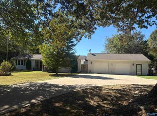 460 Brooks Church Rd, Hazel Green, AL 35750