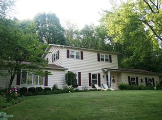 1148 Hillview Dr, Hastings, MI