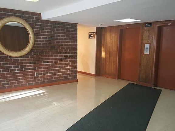 2nd image of 101 Highland Ave APT 2H