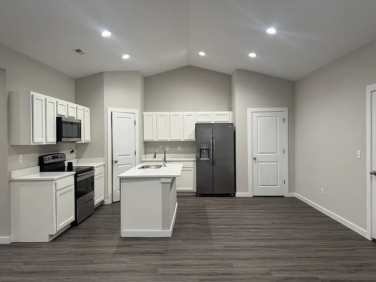 13502 W Haskell Ct #13502 — Photo 6
