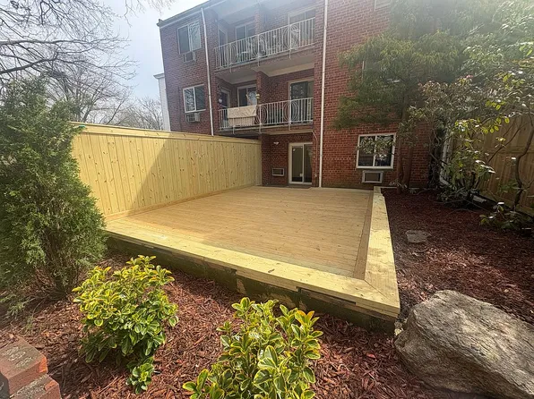 8942 Colonial Rd APT 1R, Brooklyn, NY 11209