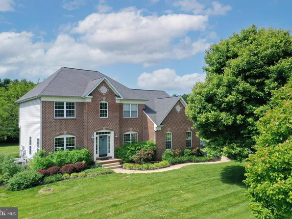 46195 N Greens Rest Dr, Great Mills, MD 20634