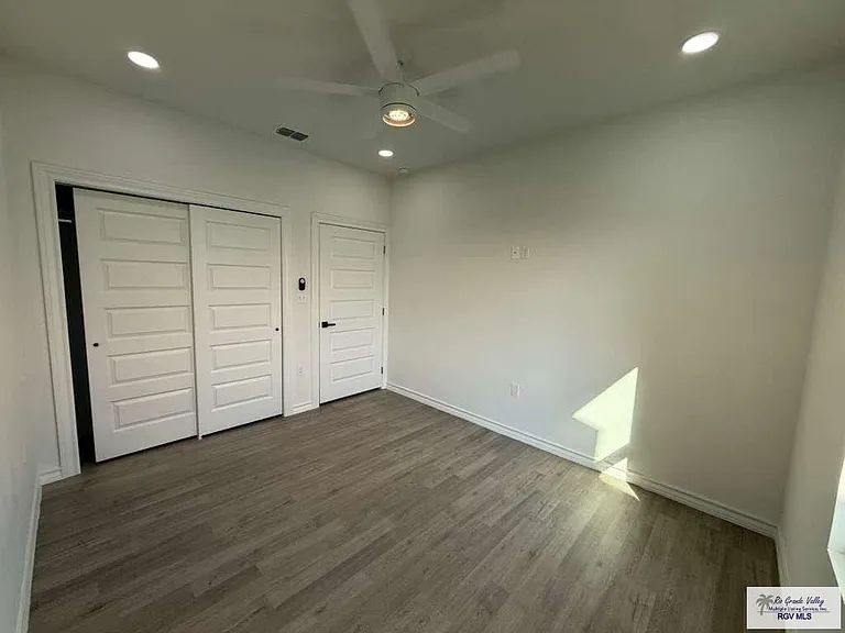 5160 Alexa Rd — Photo 11