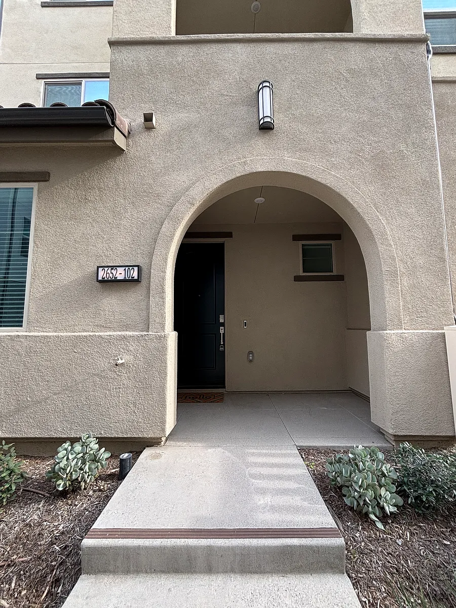 Building Photo - 2652 Sprout Ln #102