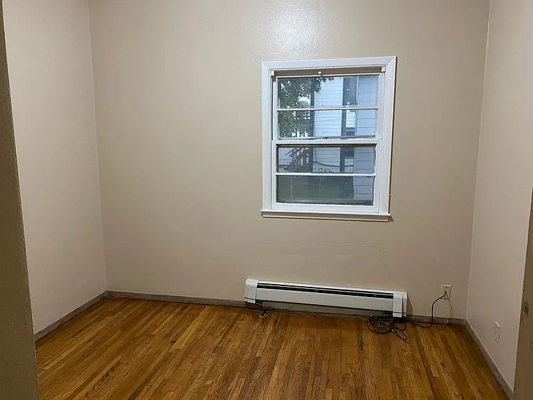 227 Central Ave S — Photo 13