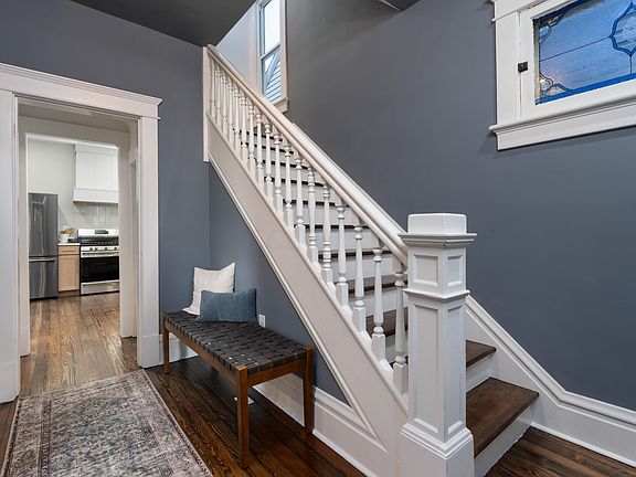3rd image of 38 E Welch Ave