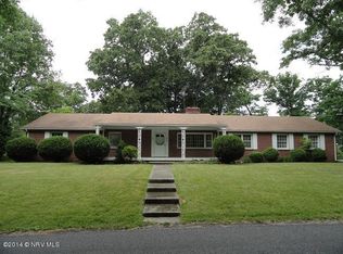 305 Overhill Rd, Christiansburg, VA 24073