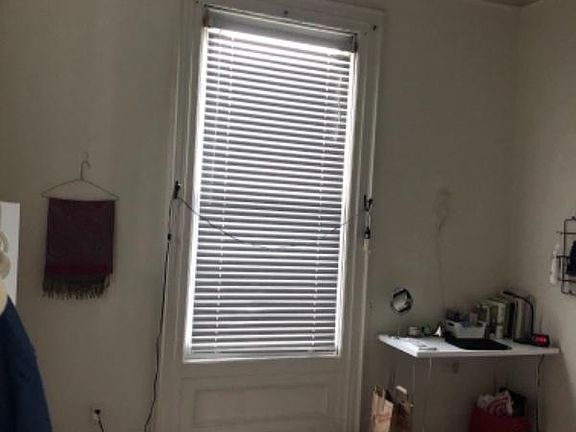5th image of 126 Waterman St APT 9