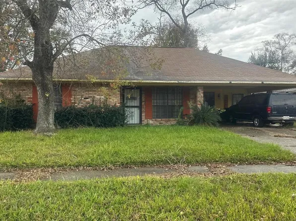 3965 Pensacola Dr, Baton Rouge, LA 70814