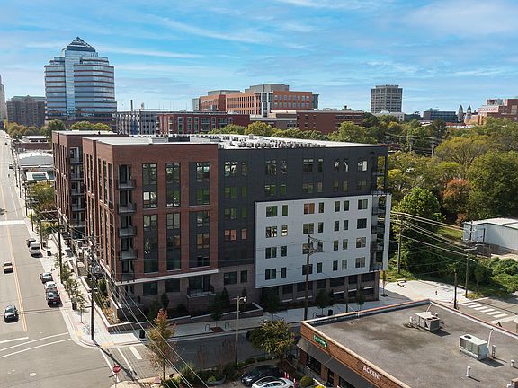 5th image of 545 Foster St #505