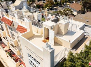3854 Beethoven St APT 5, Los Angeles, CA 90066