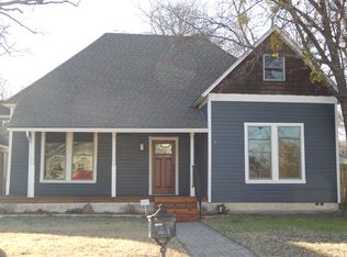 402 S Waco St, Weatherford, TX 76086