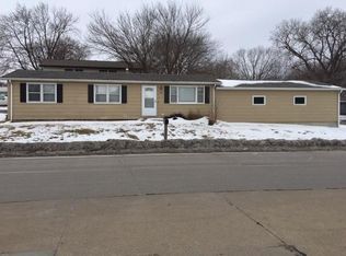 2401 N 1st St, Lincoln, NE 68521