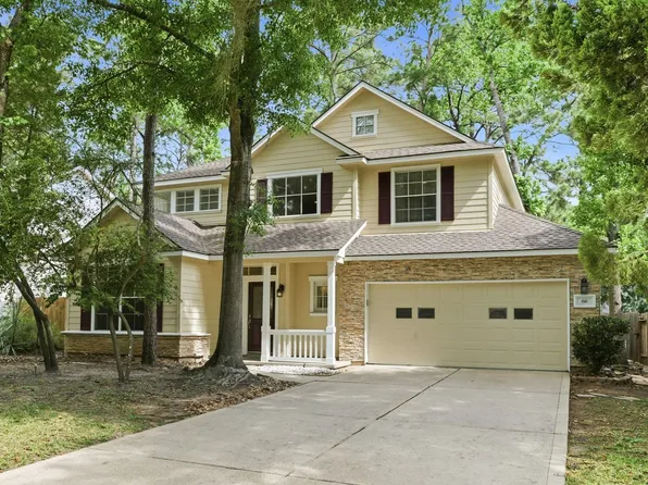 66 Hidden Meadow Dr, Spring, TX 77382