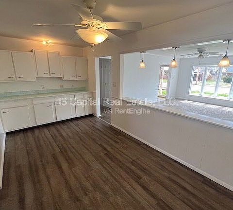 5th image of 2349 Clark Ave