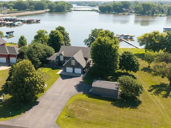 12 Lake Shetek Dr, Slayton, MN 56172