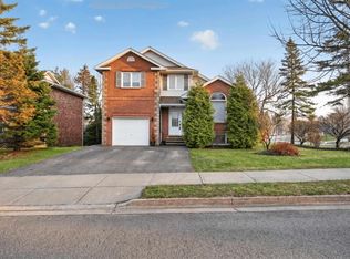 1 Brackley Pl, Halifax, NS B3M 4H2