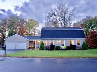 11 John F Kennedy Ave, Clinton, MA 01510