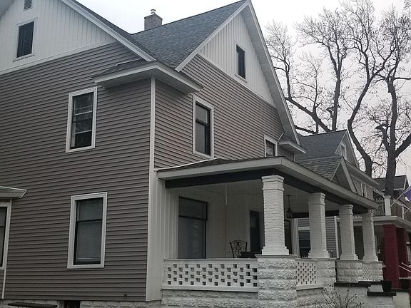 2nd image of 2056 Francis Ave SE
