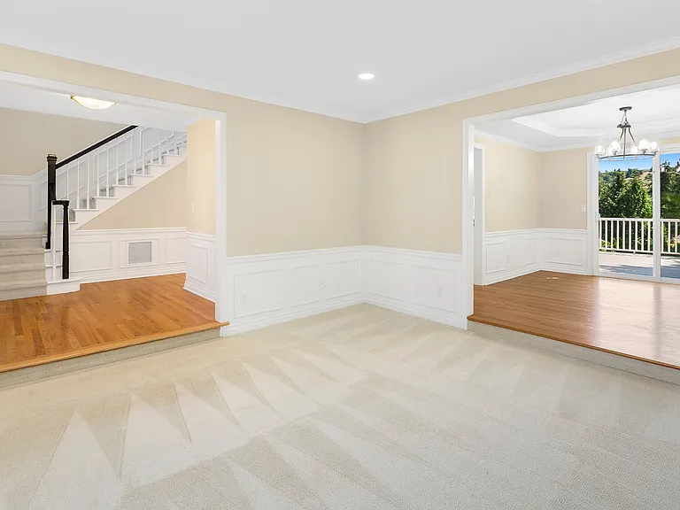 15023 SE 65th St — Photo 10
