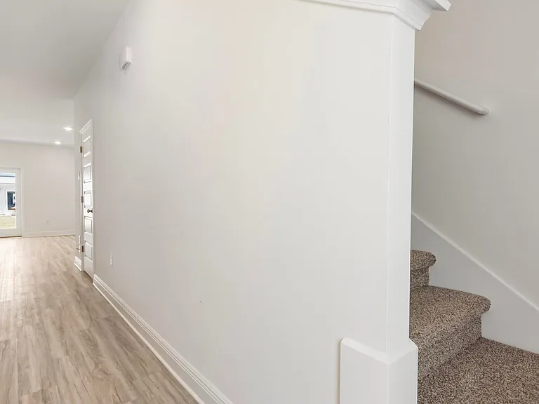 532 Melrose Way — Photo 24