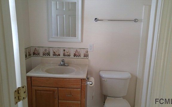 5th image of 13 Ullman Ct #B