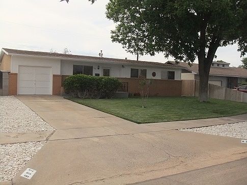 1st image of 802 Caminisito