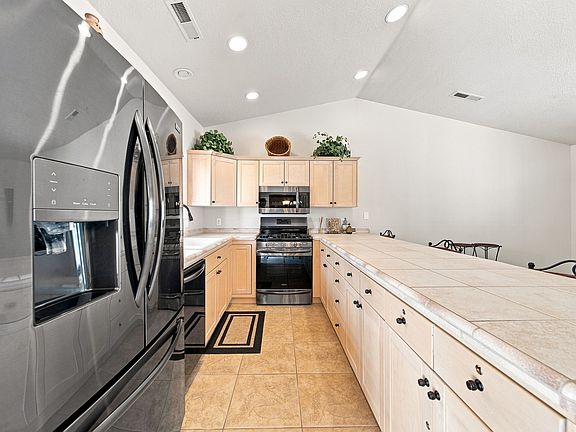 5th image of 1218 W Canyon View Dr #1218