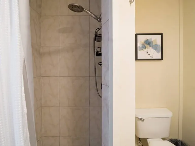 1707 Anapuni St #3 — Photo 10