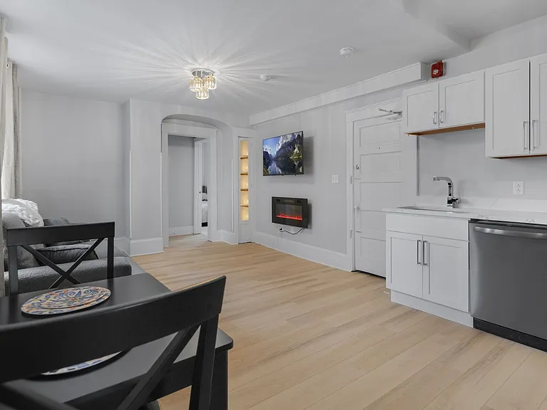 104 Harvard Pl — Photo 249