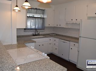 7355 Hennessy Rd, Jacksonville, FL 32244