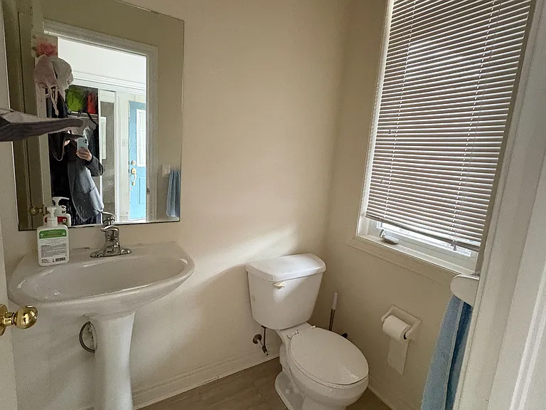 28 Prebble Dr — Photo 6