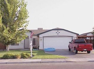 4418 Berkshire Rd, Bakersfield, CA 93313