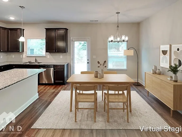 10143 Benton Woods Dr — Photo 4