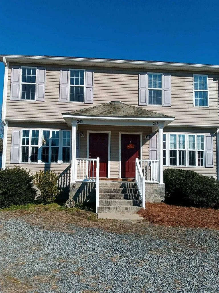 245 Classic Cove Ct — Photo 2