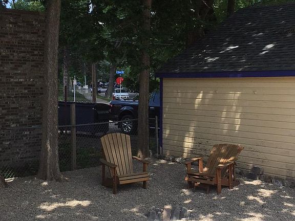 2nd image of 3811 Minnehaha Ave