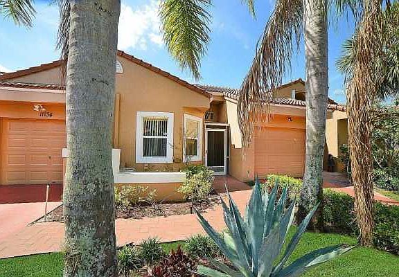 Home For Sale In Boca Chase