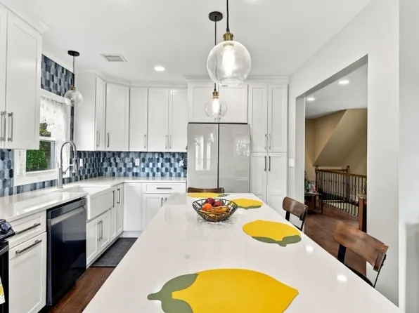 7 Vincent Pl, Hawthorne Boro, NJ 07506