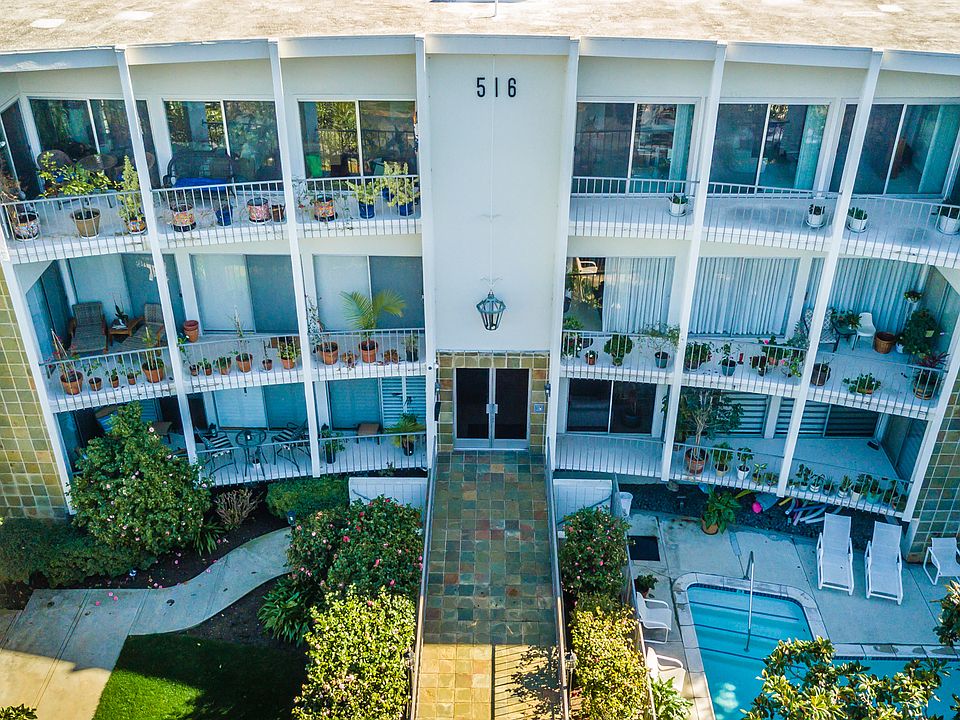1st image of 516 San Vicente Blvd Unit 107