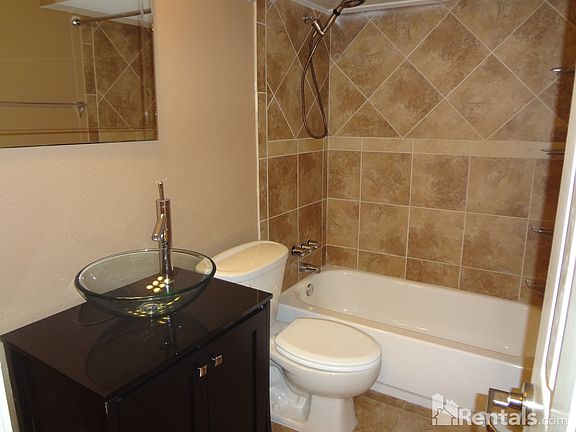 3rd image of 2020 S Congress Ave APT 1118