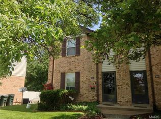 1968 Casa Dr, Arnold, MO 63010