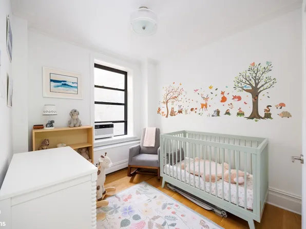 55 West 95th Street image 5 of 8