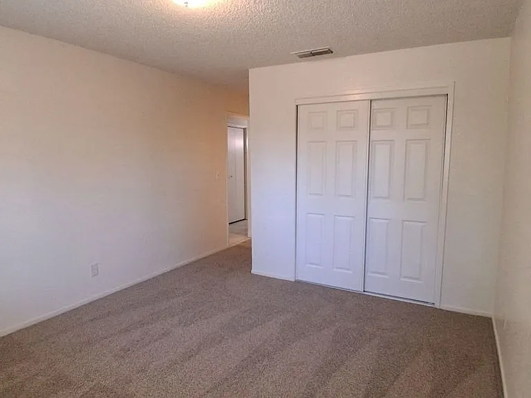 5083 W Ashcroft Ave — Photo 7
