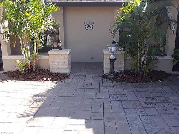 2nd image of 807 SE 24th Ave