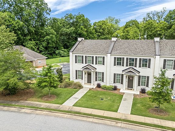 2nd image of 813 Torbert Blvd