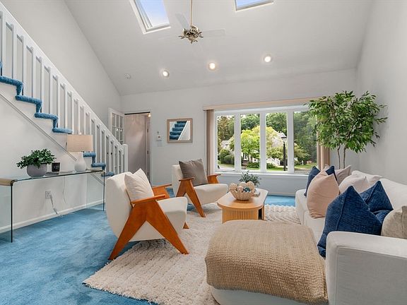 4th image of 21 Indian Cove Way Unit 21