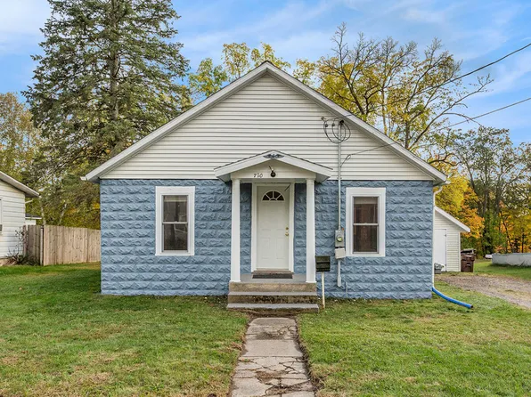 710 E Mill St, Hastings, MI 49058