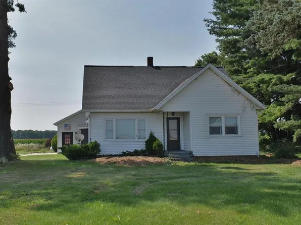 6630 W 4th Rd, Mesick, MI 49668