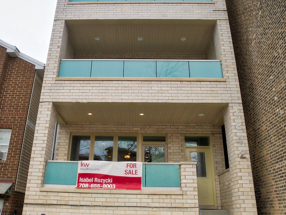 1st image of 1842 N Kedzie Ave APT 2